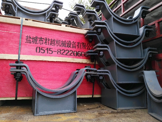 夹式滑动支座